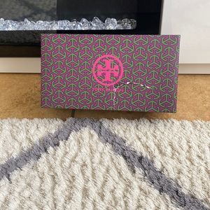 Brand new Tory Burch slippers size 8